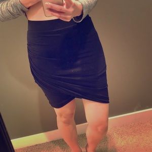 Express Ruched Tulip Skirt - Sz XS